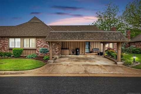 5206 S Harvard Avenue, Tulsa, OK 74135