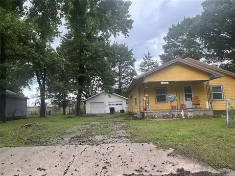 1315 W 5th Street, Okmulgee, OK 74447
