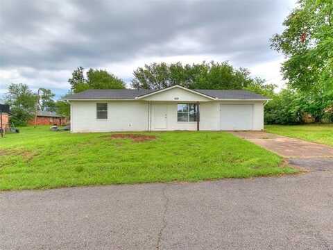 1405 S Cedar Street, Bristow, OK 74010