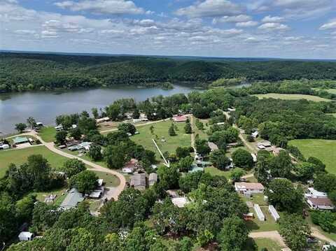 105 Oak, Spavinaw, OK 74366