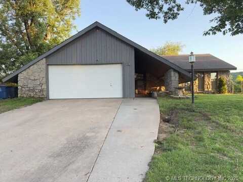 104 E 58th Street, Tulsa, OK 74105