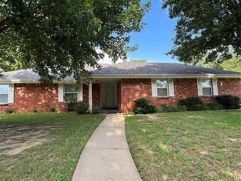7815 S 85th East Avenue, Tulsa, OK 74133
