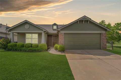 2800 N 20th Street, Broken Arrow, OK 74012