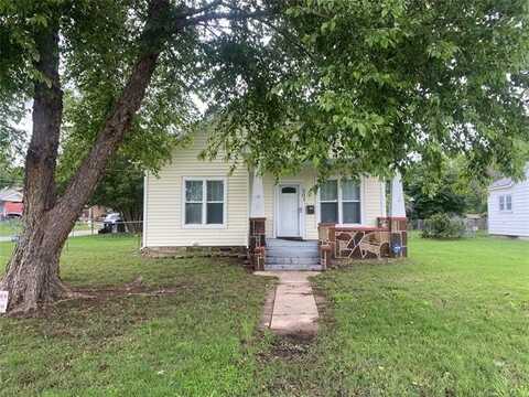 301 E Elm Avenue, Eufaula, OK 74432