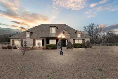 5135 E Hickory Bluff Drive, Claremore, OK 74019