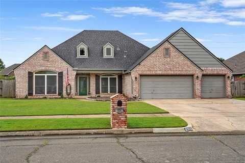 8905 N 137th East Avenue, Owasso, OK 74055