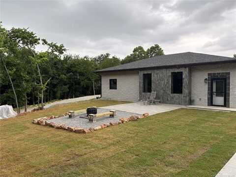 1616 Battle Drive, Grove, OK 74344