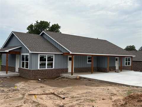 906 W 5th Street, Beggs, OK 74421