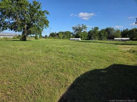 5104 S 85th Avenue W, Tulsa, OK 74107