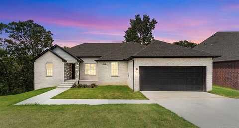 7423 W 39th Street, Tulsa, OK 74107