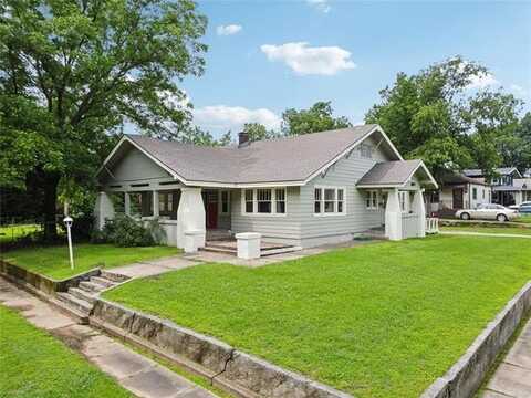 302 W 7th Avenue, Bristow, OK 74010