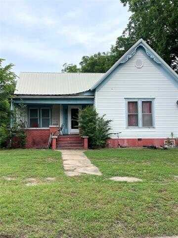 403 E 6th Street, Pawhuska, OK 74056
