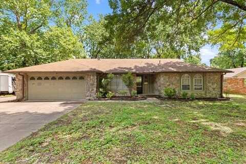 1020 Lariat Drive, Bartlesville, OK 74006