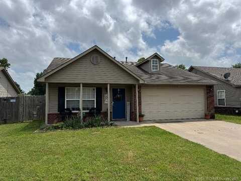 7882 E 132nd Place S, Bixby, OK 74008