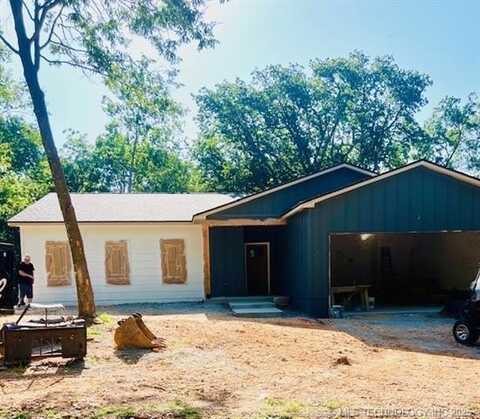 4 Tulsa Drive, Monkey Island, OK 74331