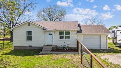11860 N 68th West Avenue, Sperry, OK 74073