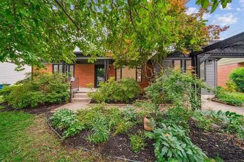 2644 S Vandalia Avenue, Tulsa, OK 74114
