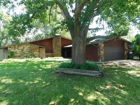 200 Elton Drive, Muskogee, OK 74403