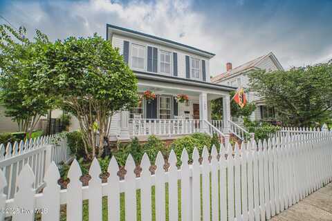 1309 N Pasteur Street, New Bern, NC 28560