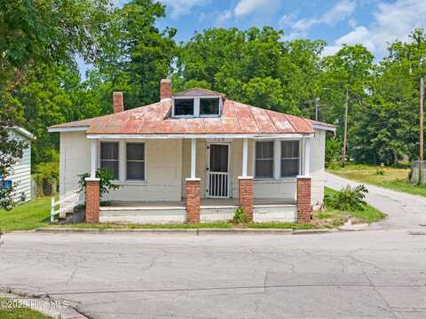 926 Cedar Street, New Bern, NC 28560