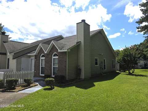 31 Mulberry Lane, New Bern, NC 28562