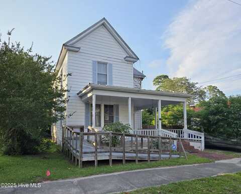 512 Blades Avenue, New Bern, NC 28560