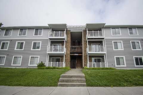 1203 UNIVERSITY Terrace, Blacksburg, VA 24060