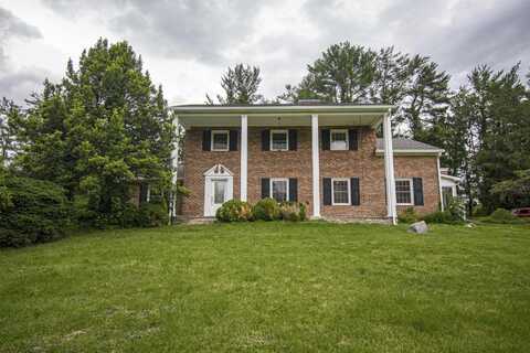 2726 Riner Road, Christiansburg, VA 24073