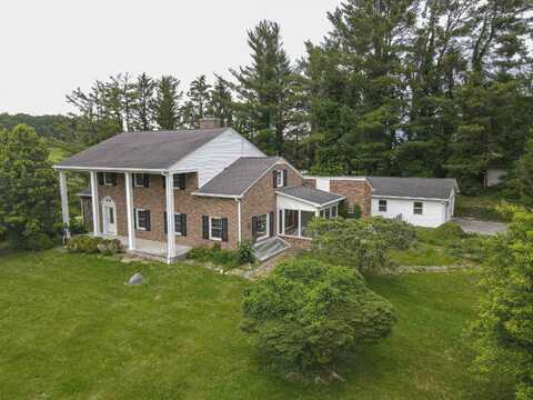 2726 Riner Road, Christiansburg, VA 24073