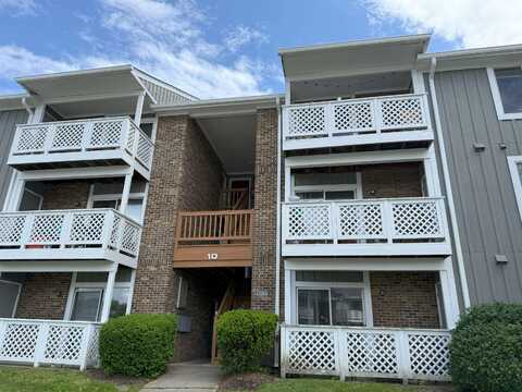 800 Cascade Court, Blacksburg, VA 24060