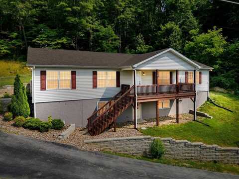 2710 Harborwood Road, Salem, VA 24153