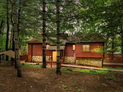 1200 Flint Drive, Christiansburg, VA 24073