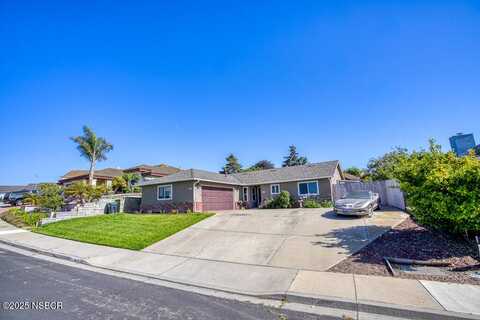 1014 Sunrise Drive, Santa Maria, CA 93455