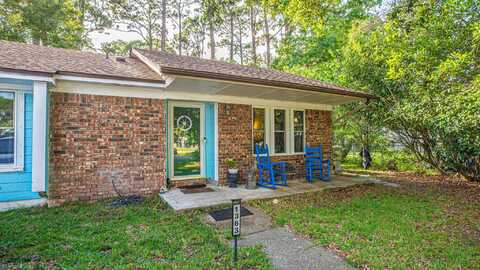 1363 Sanibel Lane, Gulf Breeze, FL 32563