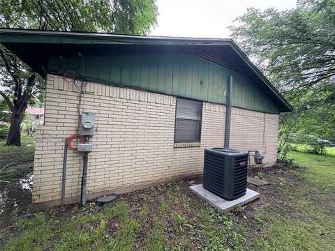 733 Plymouth Drive, Everman, TX 76140