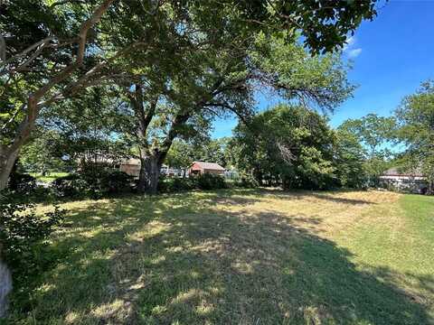3806 Maybeth Street, Dallas, TX 75212
