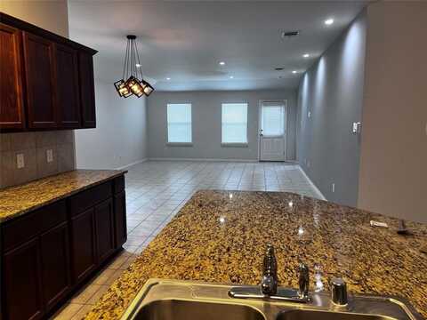 950 Decker Drive, Fate, TX 75189