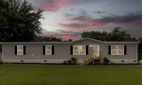 114 St Michaels Drive, Trinidad, TX 75163