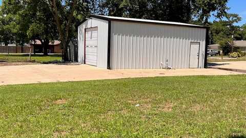 302 N Main Street, Collinsville, TX 76233