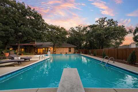 5909 Shady Hill Lane, Arlington, TX 76016