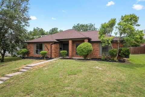 2903 Creekside Court, Carrollton, TX 75007