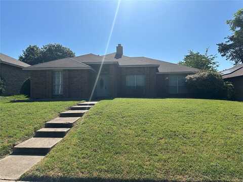 1512 Straus Road, Cedar Hill, TX 75104