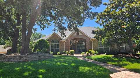 1002 Pine Meadow Court, Southlake, TX 76092