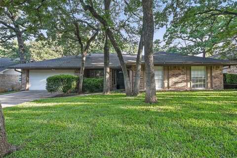 5702 Stage Line Court, Arlington, TX 76017