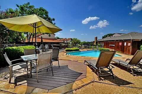 2610 Lakehill Lane, Carrollton, TX 75006