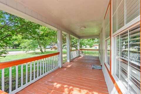 105 E North Street, Itasca, TX 76055
