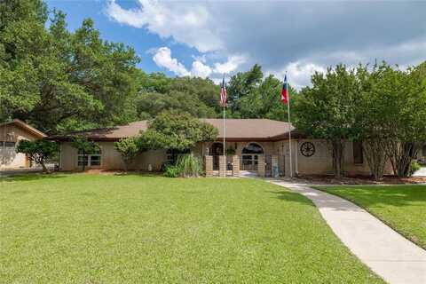 2514 Good Shepherd Drive, Brownwood, TX 76801