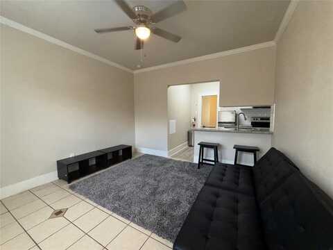1115 S Jennings Avenue, Fort Worth, TX 76104