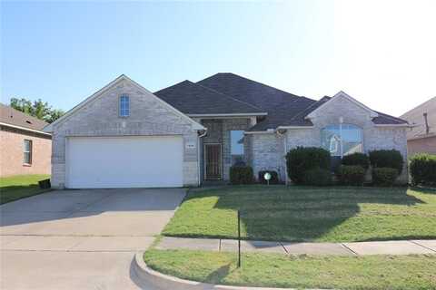 7828 Corona Court, Arlington, TX 76002