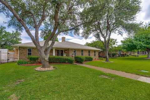 1930 Sussex Drive, Carrollton, TX 75007